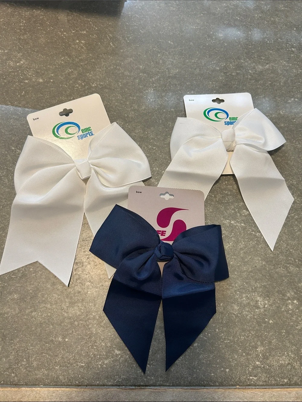 Lot of 3 Hair bows NWT